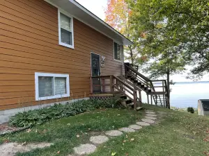 Peaceful MilleLacs Lakefront Cabin
