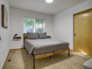Twinberry Retreat