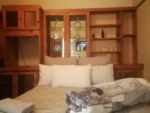 Valleycenter guest lodge