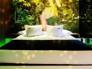 Mood - Private Suites