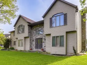 South Bend Area Vacation Rental 8 Mi to Notre Dame
