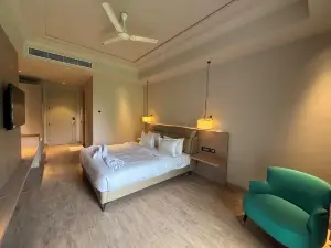 The Supreme Hotel and Banquet
