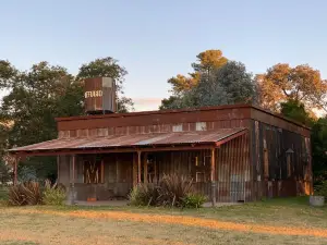 REFUGIO Natural Glamping