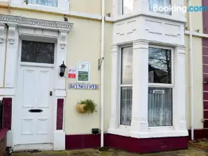 Brynhyfryd Guest House