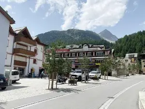 Ski & Kite, Zentral, Modern, 80m2, Balkon - MU11