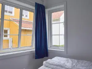 Lovely Home in Tvedestrand with Wifi