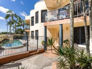 The Sails - Unit 2 - 21 Beech Street