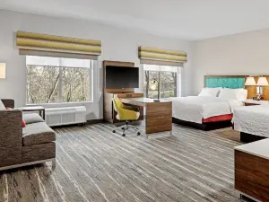 Hampton Inn  Suites by Hilton Cincinnati West