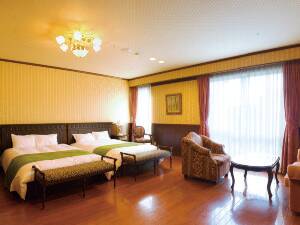 Old England Dogo Yamanote Hotel