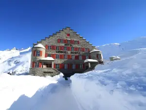 Historisches Alpinhotel Grimsel Hospiz