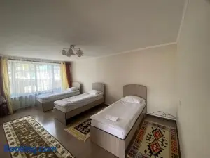 31 Guest House