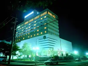 Gumi Century Hotel