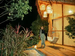 Naidi’s Villa Floria Suite