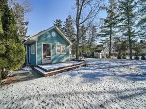 Beautiful Lake house is waiting!