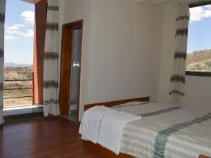Zan-Seyoum Hotel