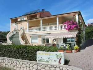 Olive House