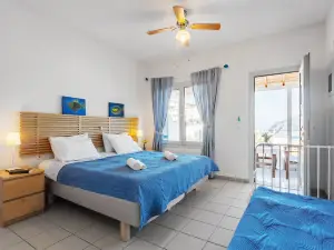 Thea Home Hotel by Booking Kottas