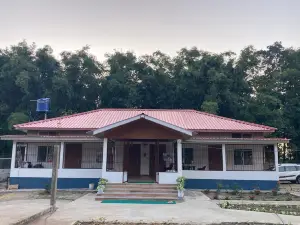 EJAAR HOMESTAY