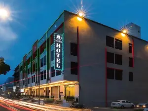 J Suites Hotel