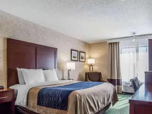 Yellowstone River Inn & Suites