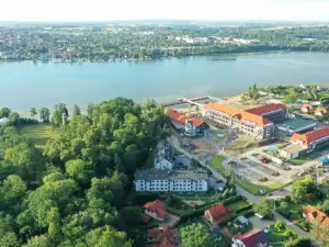 Apartament Twierdza z Widokiem na Jezioro