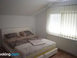 Apartments Holiday