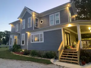 Tell your family to meet you here!<br>No Drinking Parties