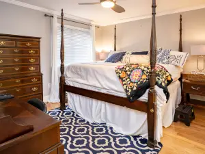 Balcony, Beach Access, Fireplace and Grill - Stunning Cozy Haven