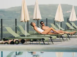 Winery & Design hotel ROXANICH