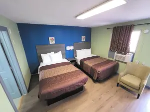 Plaza Motel
