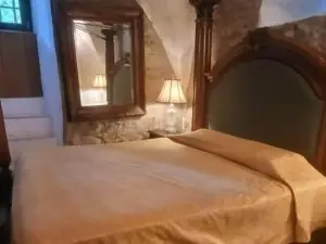 Burg Hermannstein - Kings Room