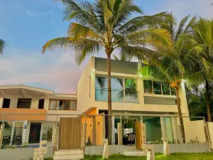 Sofy House