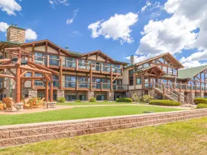 The Estes Park Resort