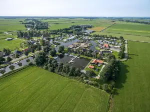 Thatched Water Villa with Microwave, in the Sneekermeer Area