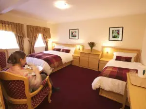 Gateway Hotel