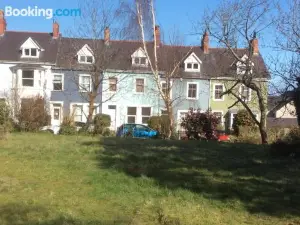 Lovely Victorian Town House Close to the Sea.