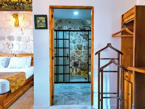 Mons Masius Boutique Hotel Teras