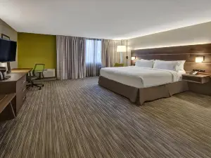 Holiday Inn Express Louisville Airport Expo Center