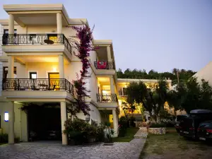 Hotel Loukas Vrachos