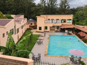 Lagoon Resort & Spa