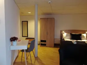 Arctic Inn