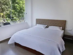 Palatty's Resort