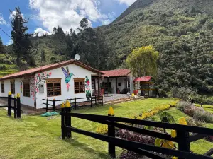 Entre Montañas Farm