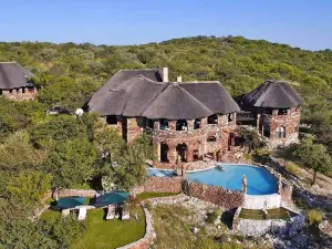 Eagle Tented Lodge & Spa
