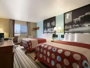 ซุปเปอร์ 8 บายวินด์แฮม พาร์คซิตี้/ย่านนอร์ทวิชิตา