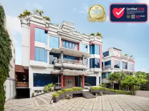 Sahati Hotel