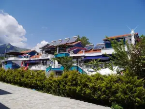 藍色海灘渡假飯店