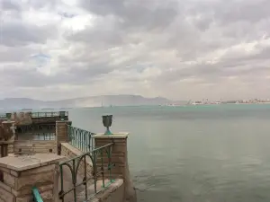 Summer Palace Hotel