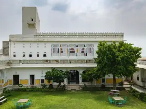 Rajmahal Palace - Kanota Hotels (Near Bisalpur DAM)