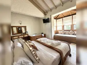 Aura Village Alacati